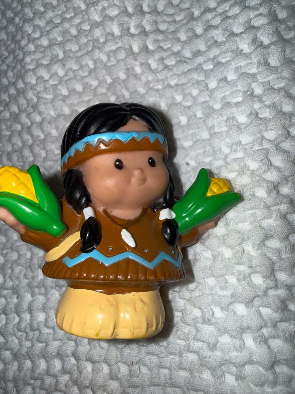 HTF Fisher-Price Little People Native American Thanksgiving Figure with Corn and